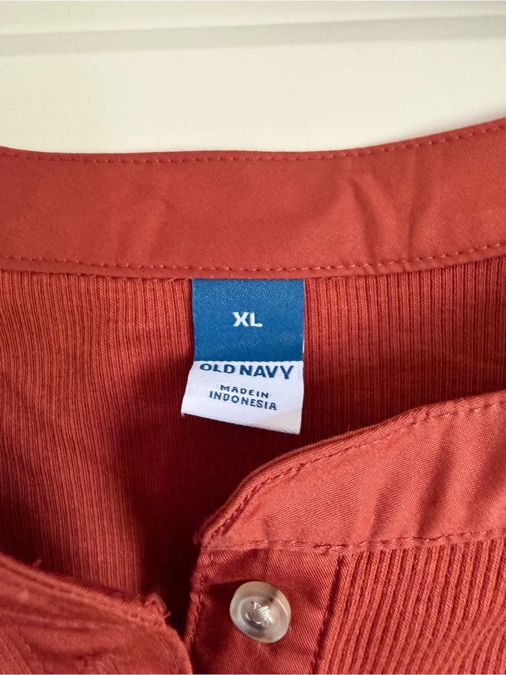 NWT Old Navy Rust Puff-Sleeve Henley Top